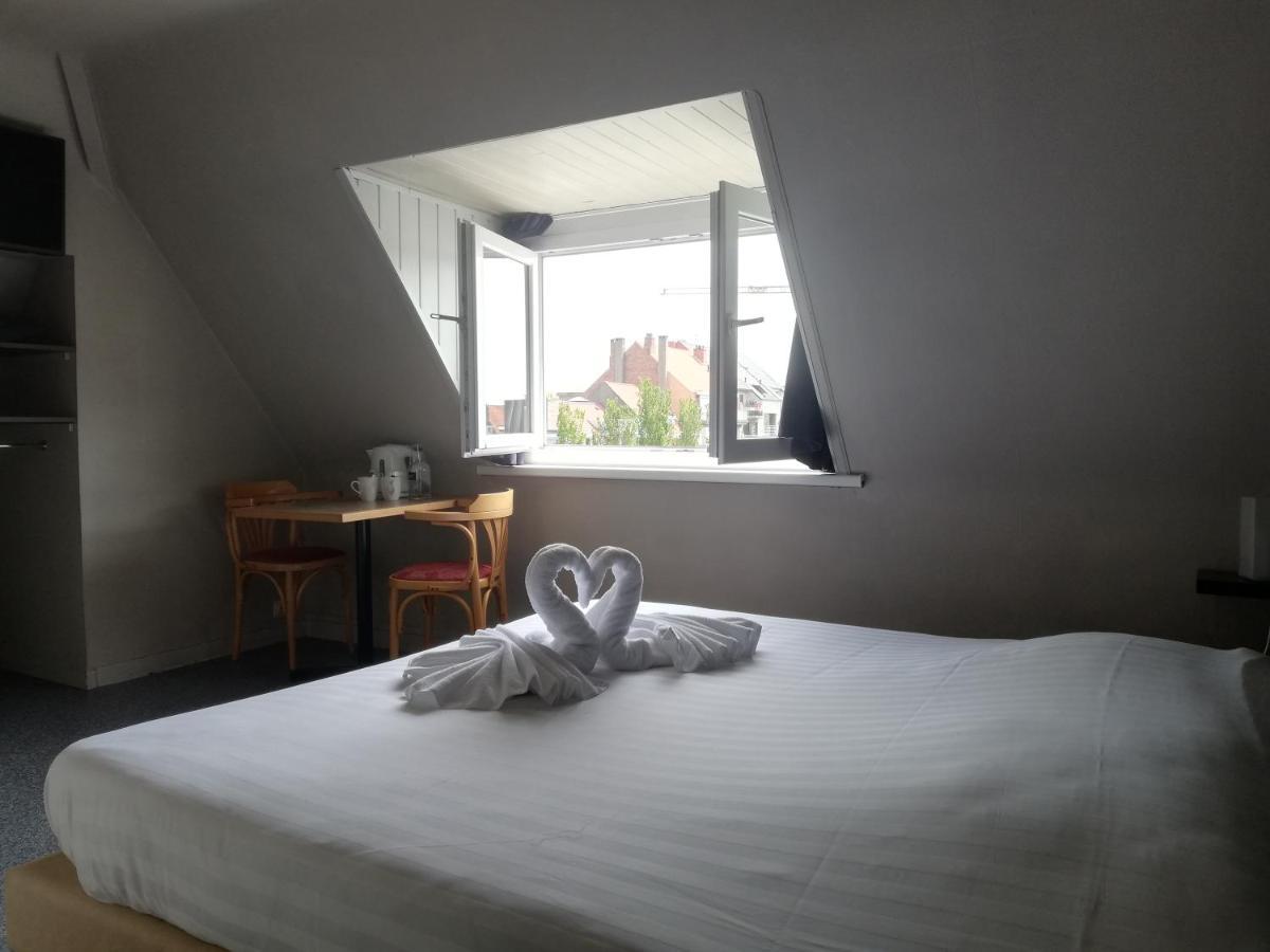 Hotel Logies Het Maantje De Panne Exteriér fotografie